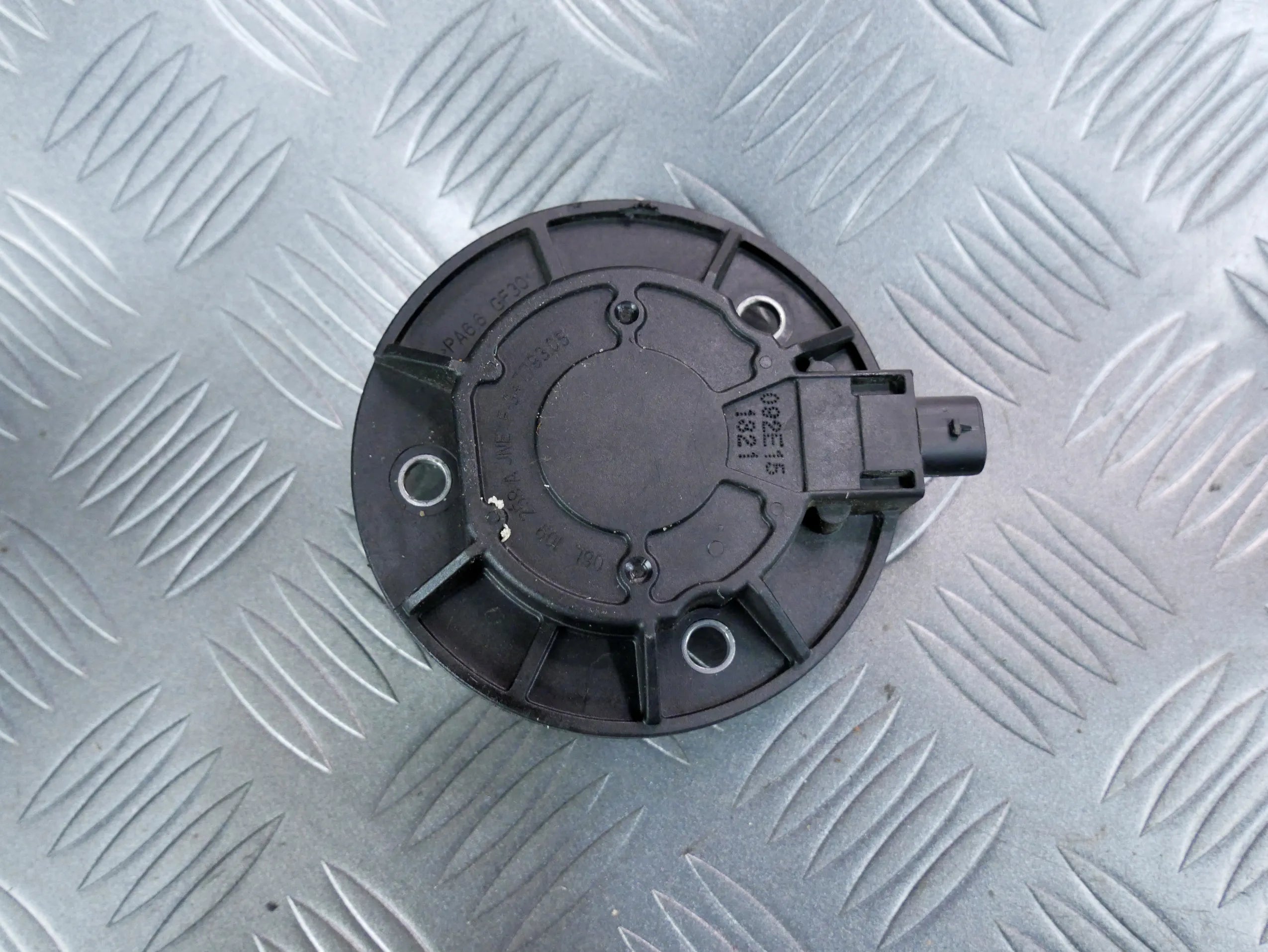 Czujnik faz rozrządu 06L109259A VW PASSAT B8 2.0 TSI