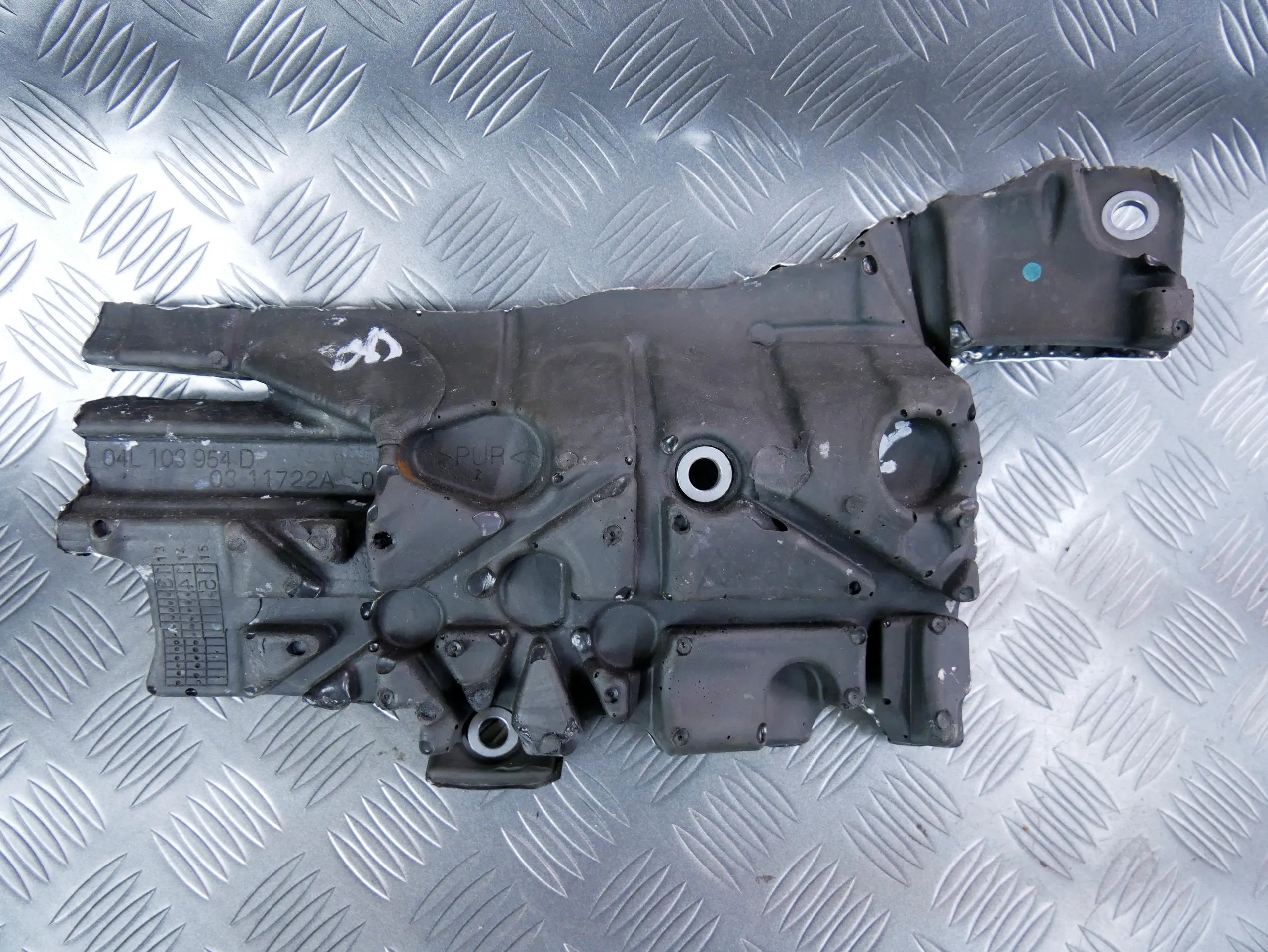 Osłona termiczna 04L103954D VW PASSAT B8 2.0 TDI