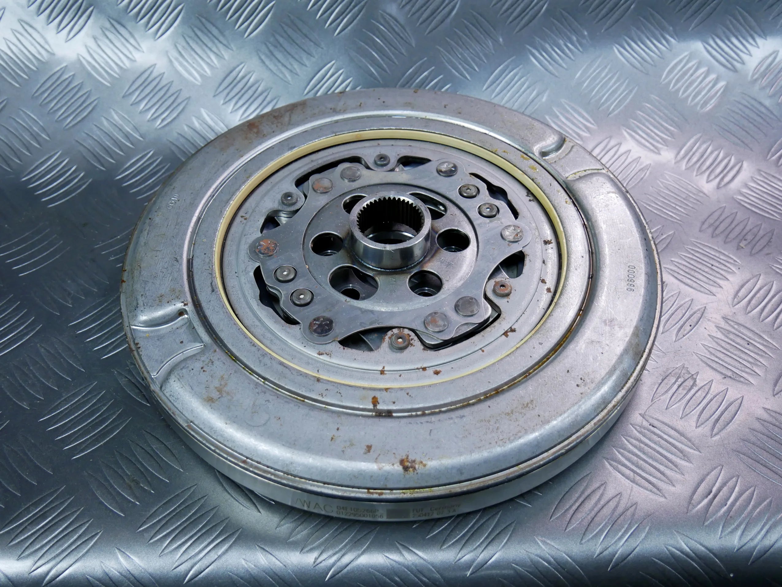 Koło dwumasowe DSG 04E105266P VW PASSAT GTE 1.4 TSI