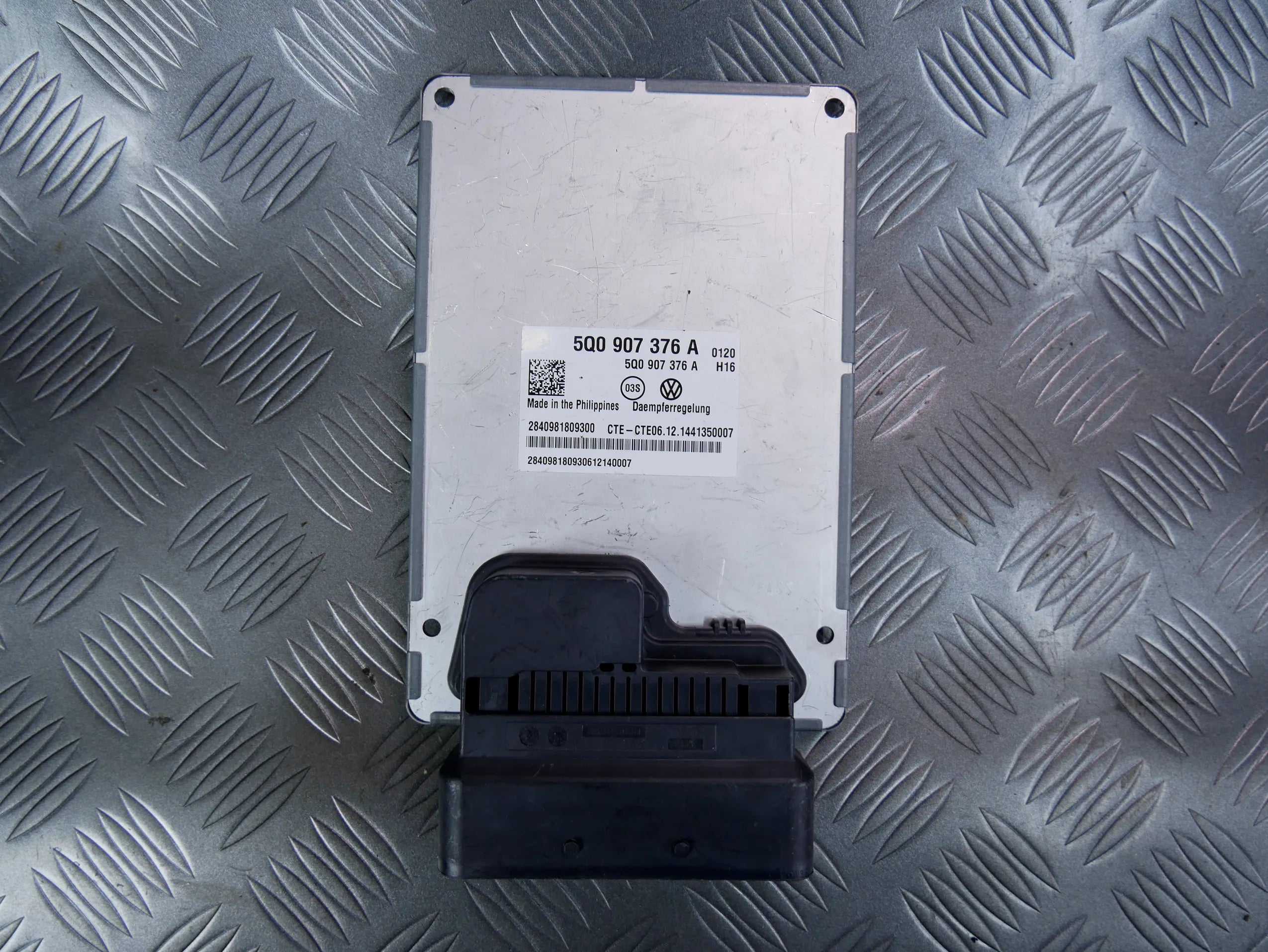 Moduł sterownik zawieszenia 5Q0907376A VW PASSAT B8