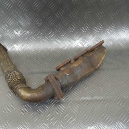 Right exhaust manifold...