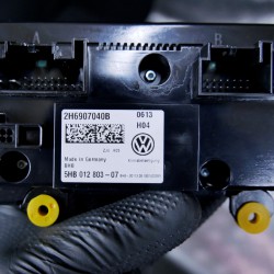 Panel sterowania klimatyzacji 2H6907040B VW AMAROK LIFT
