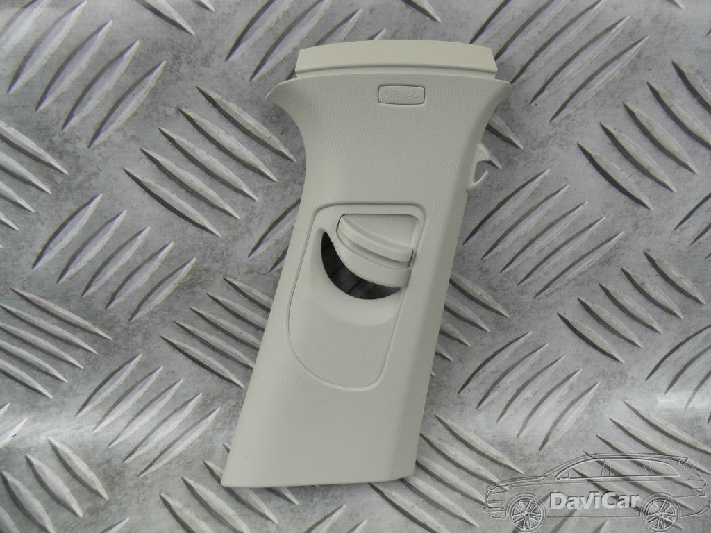 Osłona słupka górna prawa 5G4867244A VW GOLF VII