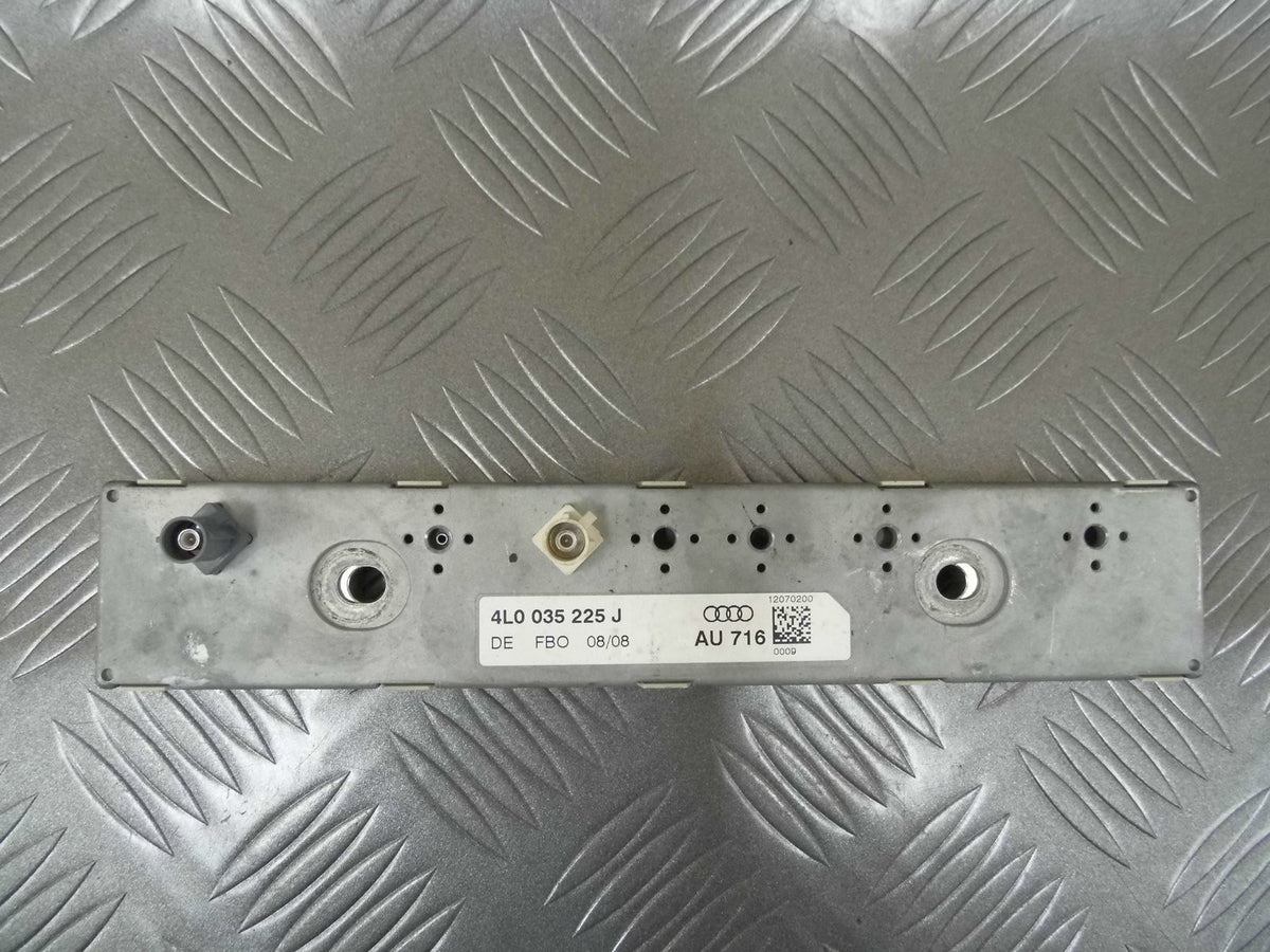 Wzmacniacz antenowy 4L0035225J AUDI Q7