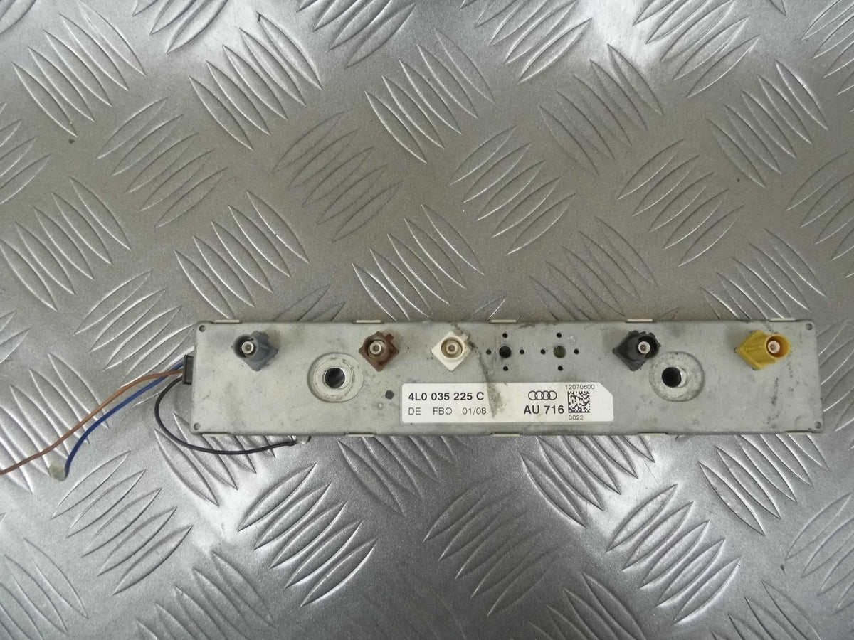 Wzmacniacz antenowy 4L0035225C AUDI Q7