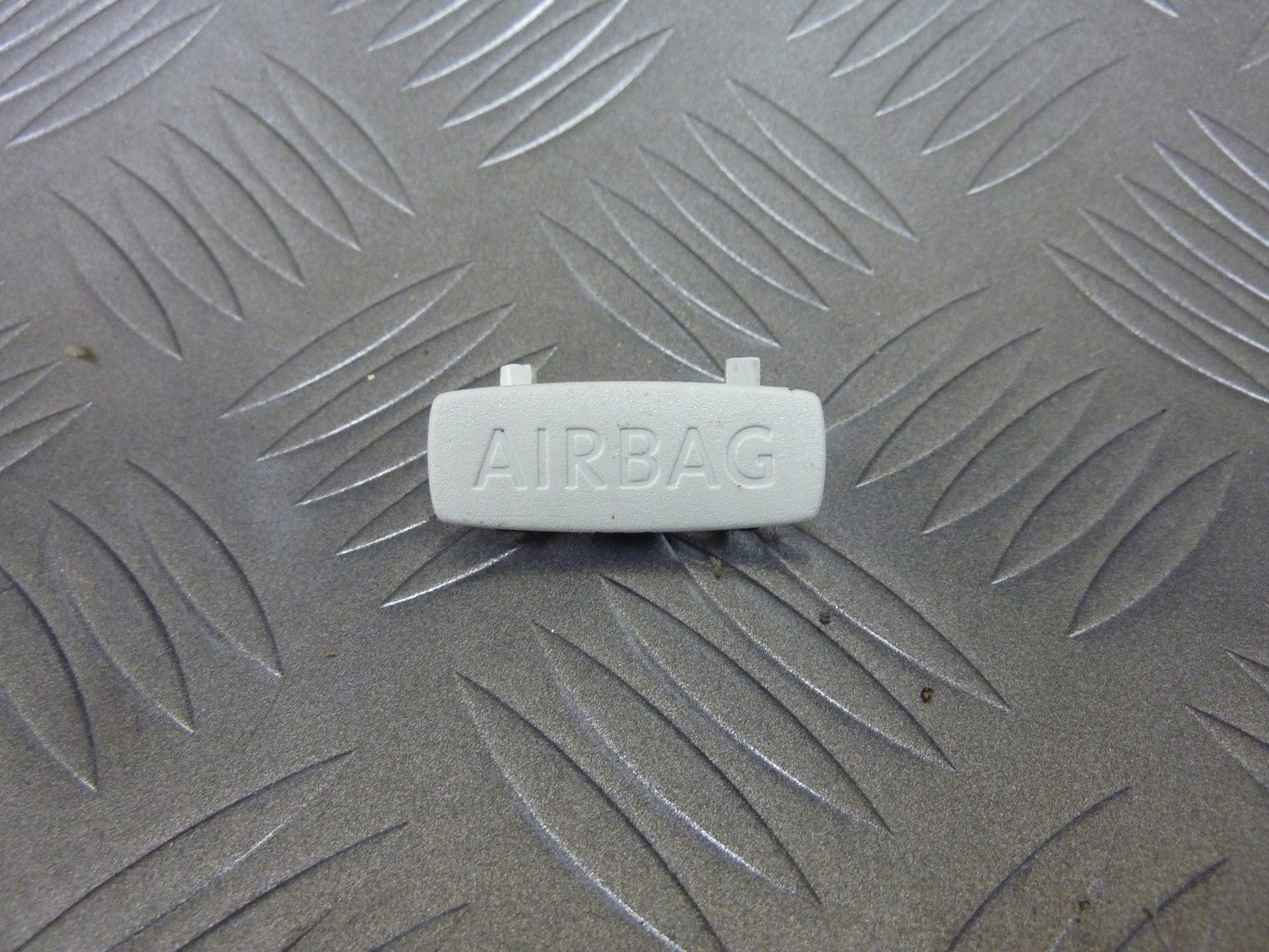 Zaślepka AIRBAG 3C0853437C VW GOLF VI