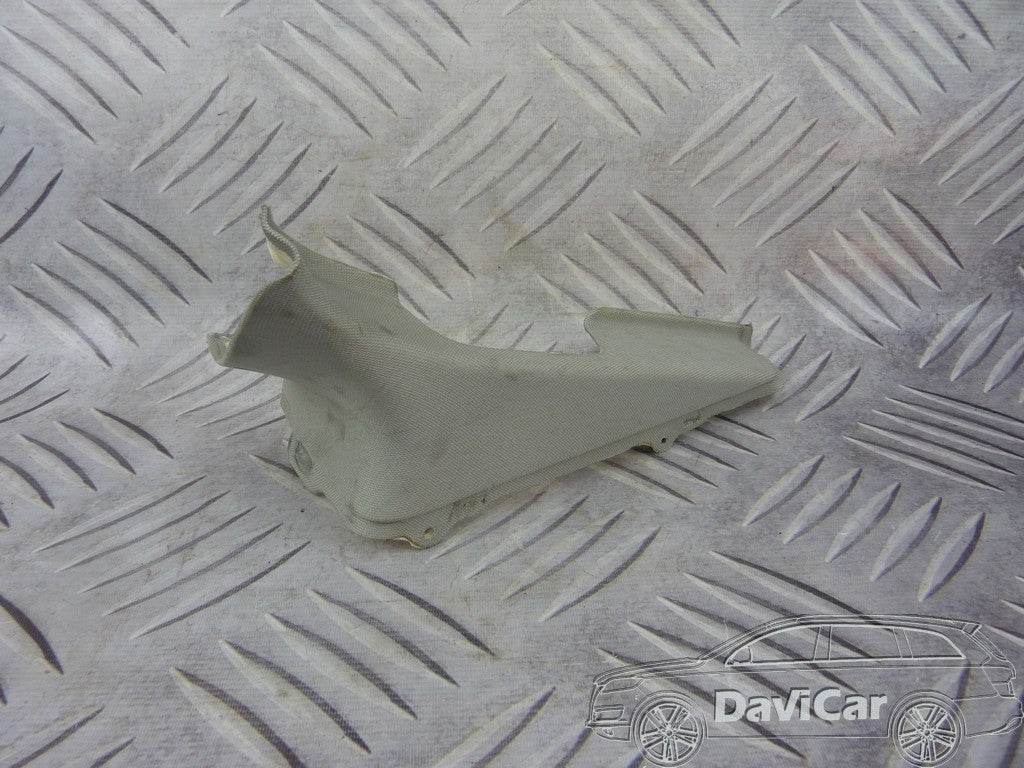 Osłona słupka tył prawa 4G8867246 AUDI A7