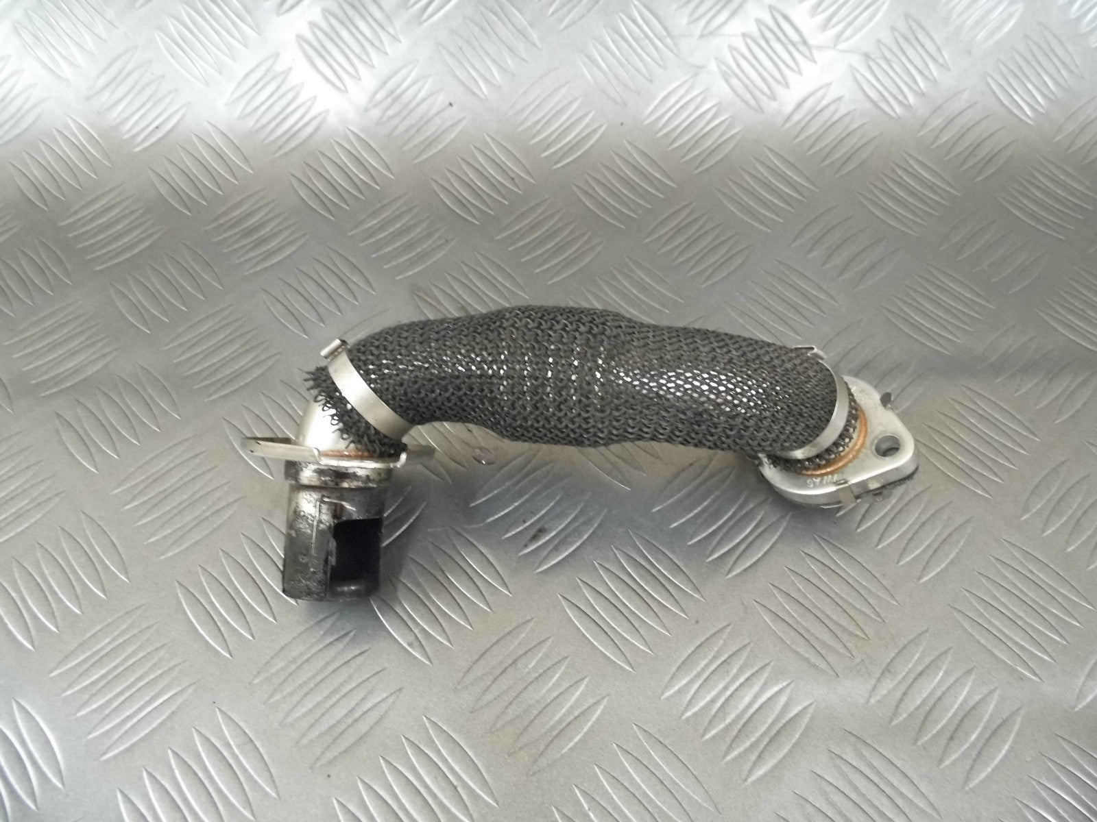 Rurka EGR 059131530T VW AMAROK 3.0 TDI