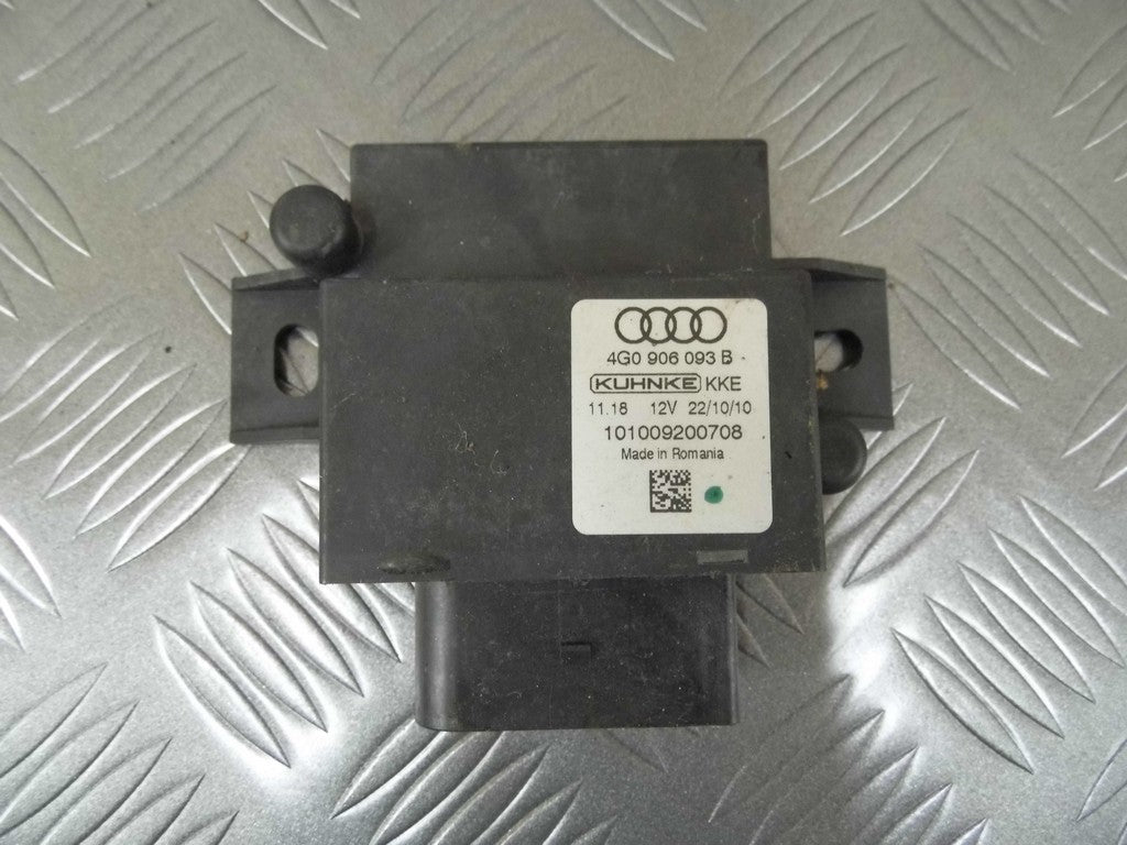 Moduł sterownik pompy paliwa 4G0906093B AUDI A7