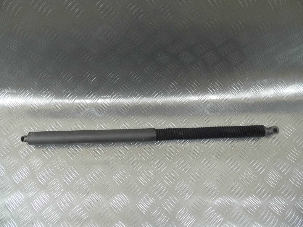 Siłownik klapy lewy 4G8827665B AUDI A7