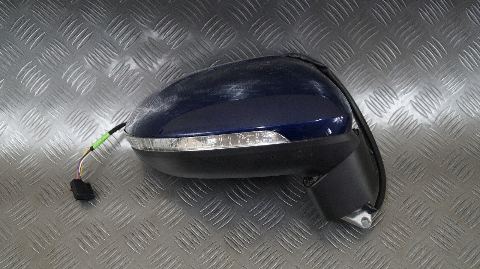 Lusterko prawe kompletne 6 PIN LC5B VW ARTEON