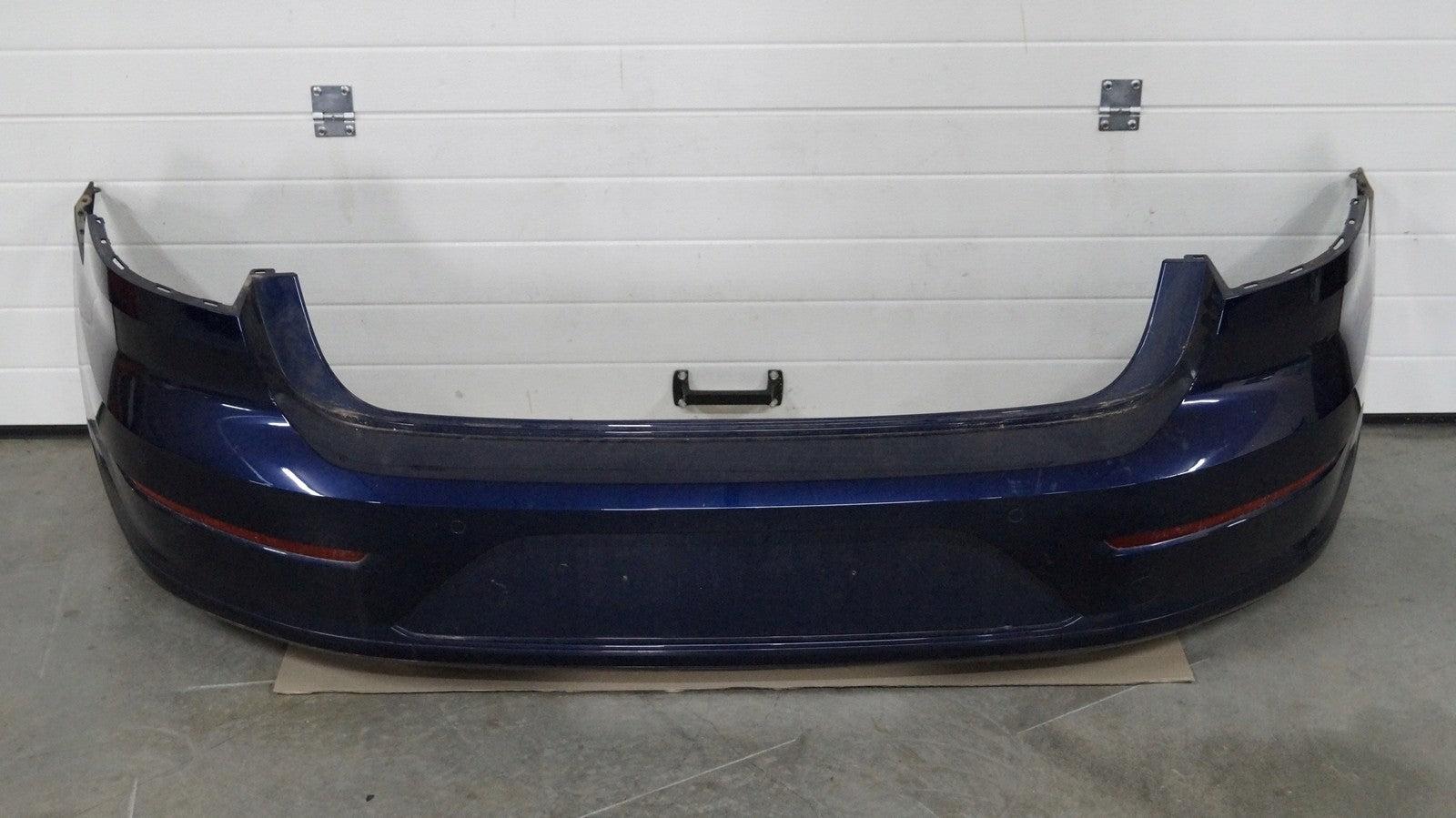 Zderzak tył tylny 4XPDC HAK LC5B VW ARTEON