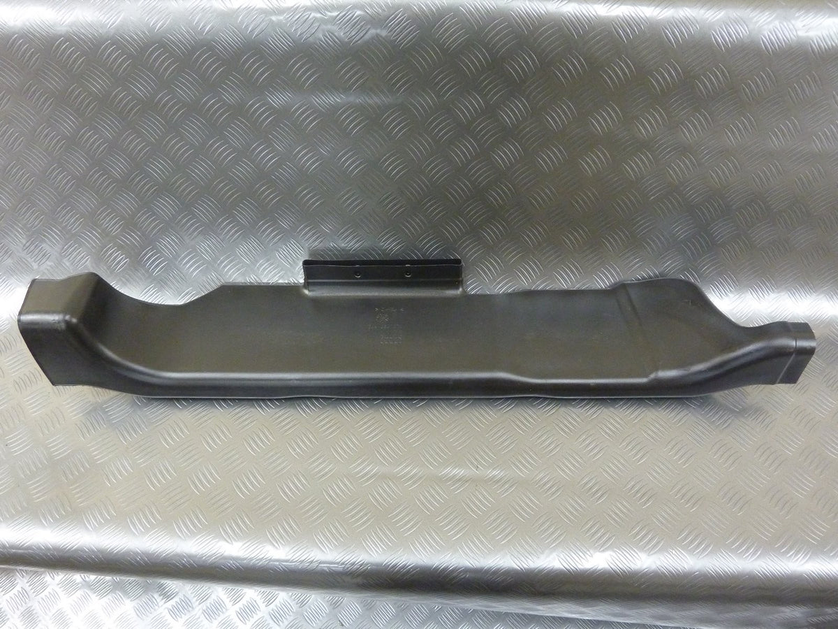 Kanał rura ciepłego powietrza 4L0820682 AUDI Q7
