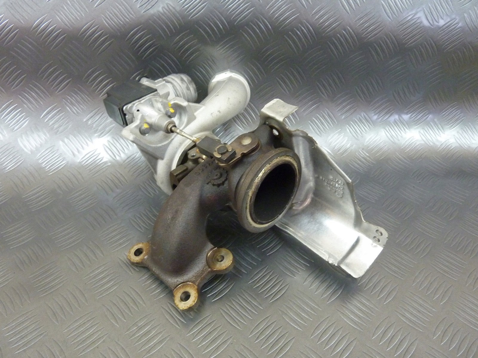 Turbosprężarka 04E145704F VW GOLF VI 1.4 TSI
