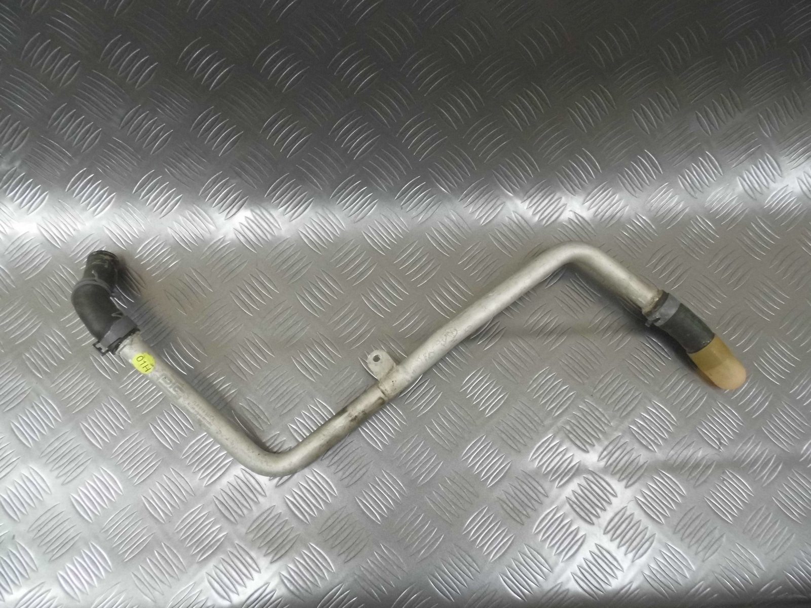 Rura wąż wody 7L8819925A AUDI Q7