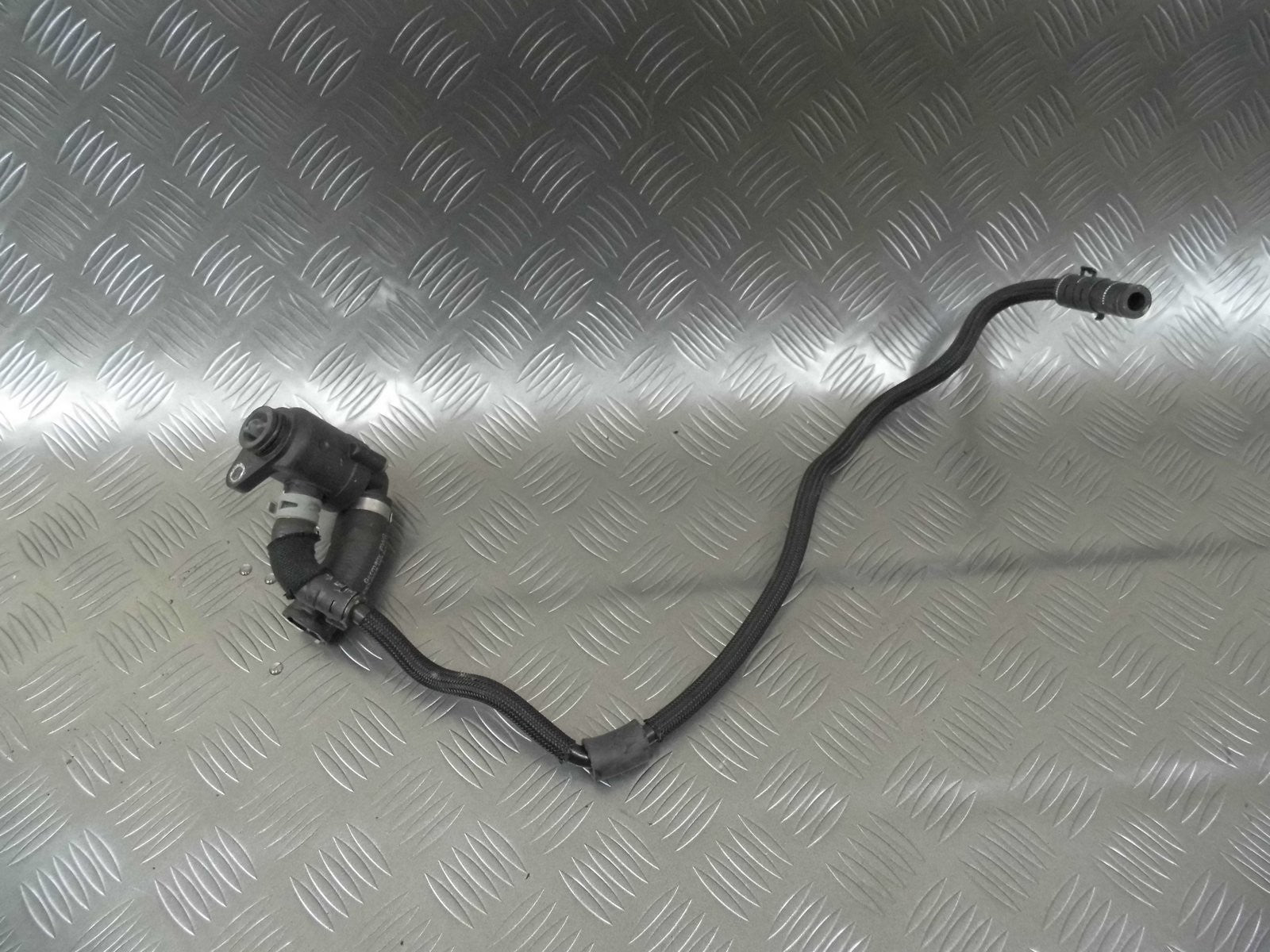 Termostat 059122111D 059121102D AUDI Q7 3.0 TDI