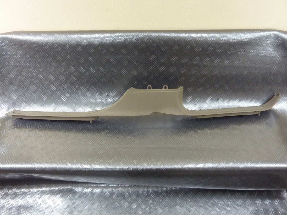 Osłona listwa progu prawa beżowa 4L0853370 AUDI Q7