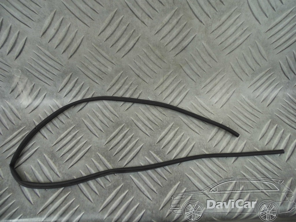 Uszczelka drzwi tył lewa 4G8839911A AUDI A7