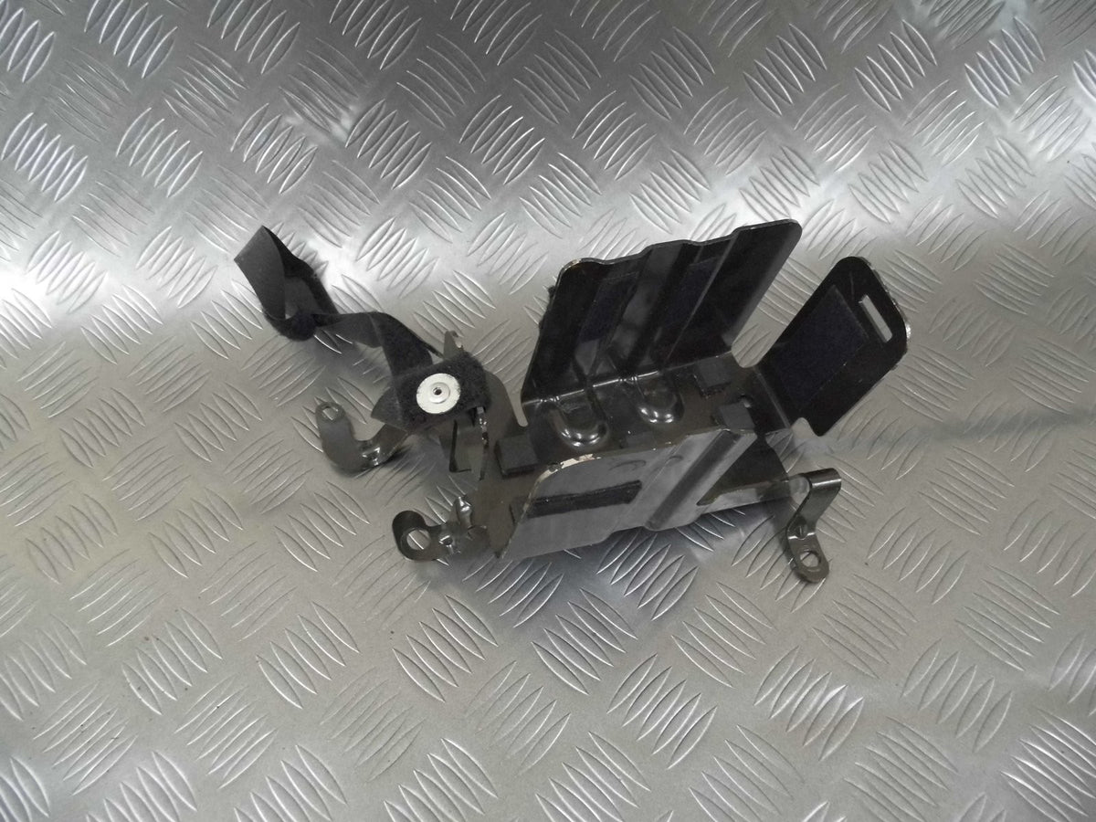 Mocowanie sterownika 4L0035644 AUDI Q7