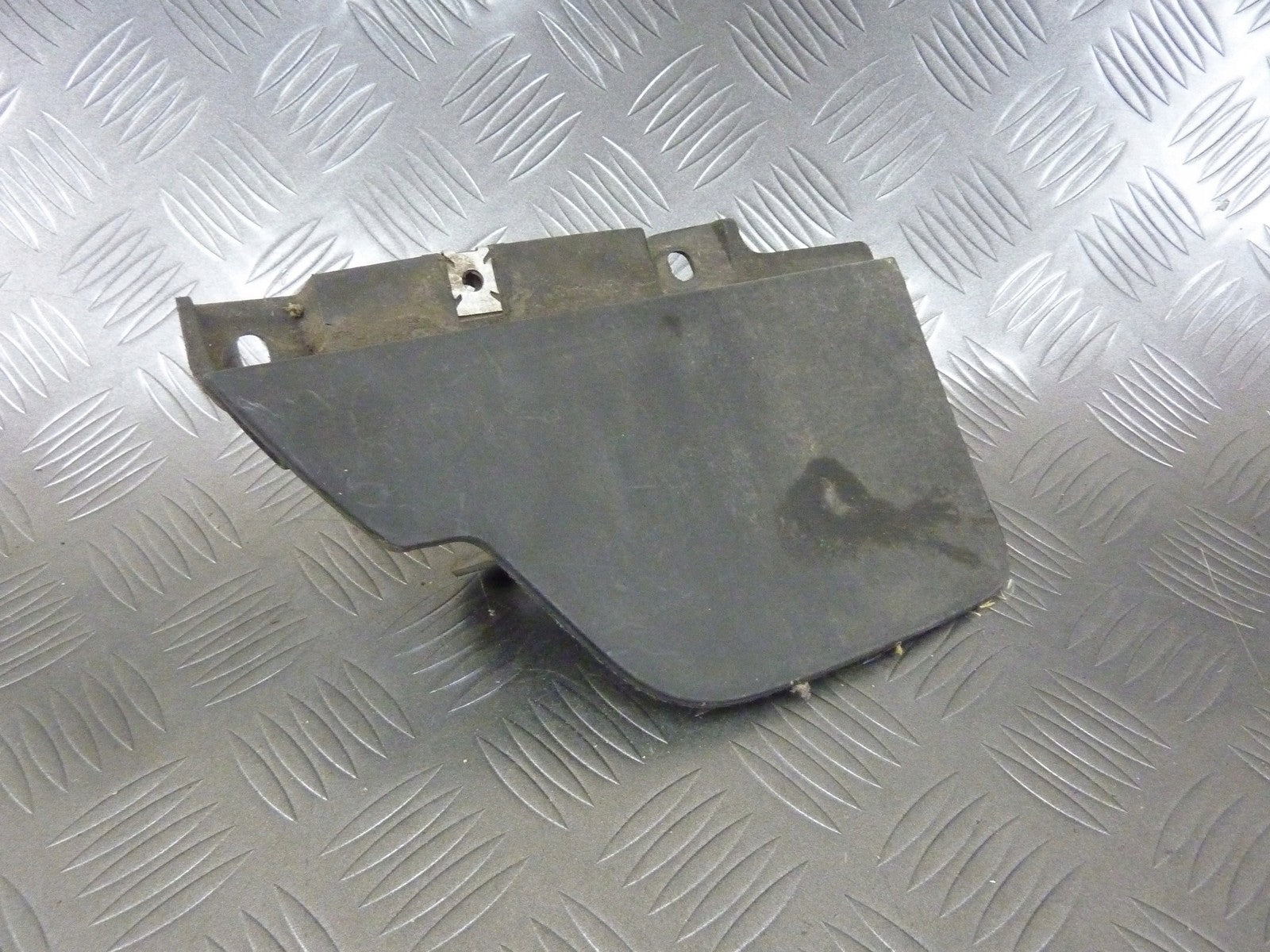 Chlapacz tył lewy 5G0854855A VW GOLF VII