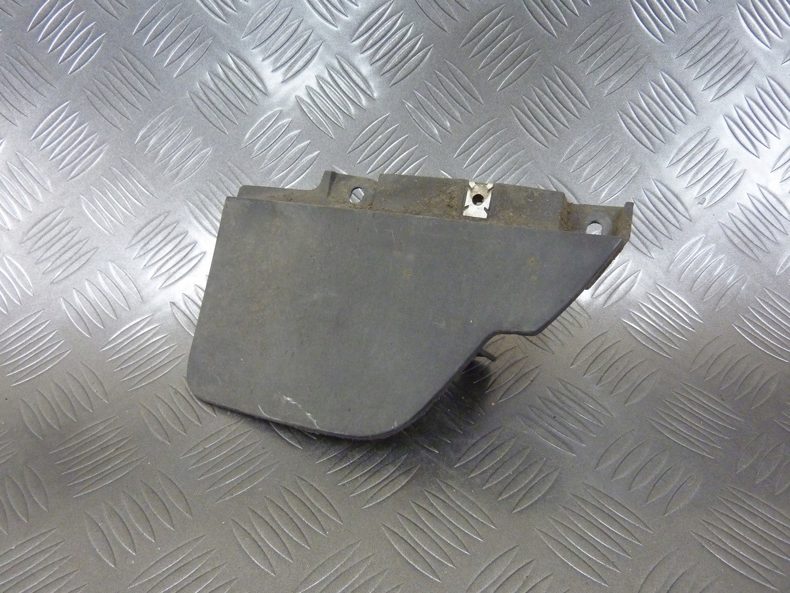 Chlapacz tył prawy 5G0854856A VW GOLF VII