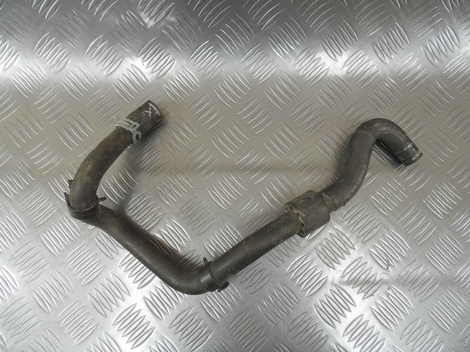 Rura wąż wody 7L6121058AB AUDI Q7