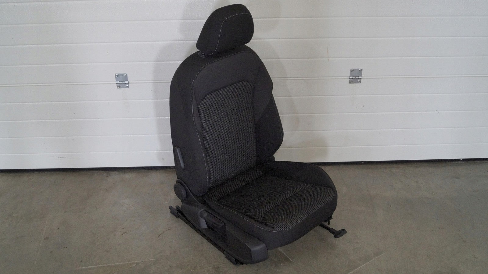 Fotel przód prawy pasażera VW ARTEON