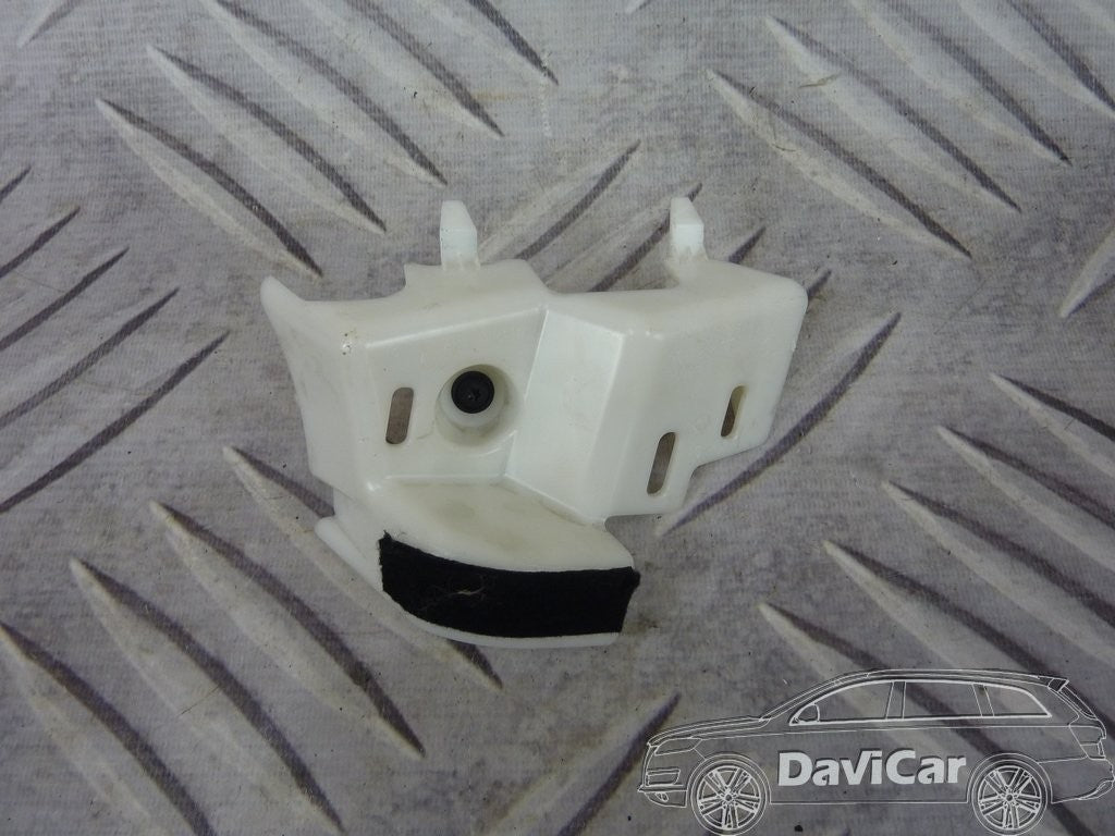 Mocowanie fotela tył lewe 3C8806615 PASSAT CC