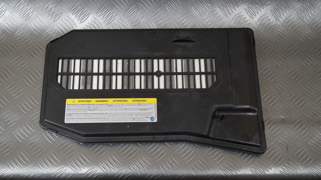 Pokrywa akumulatora 7L0864643B AUDI Q7