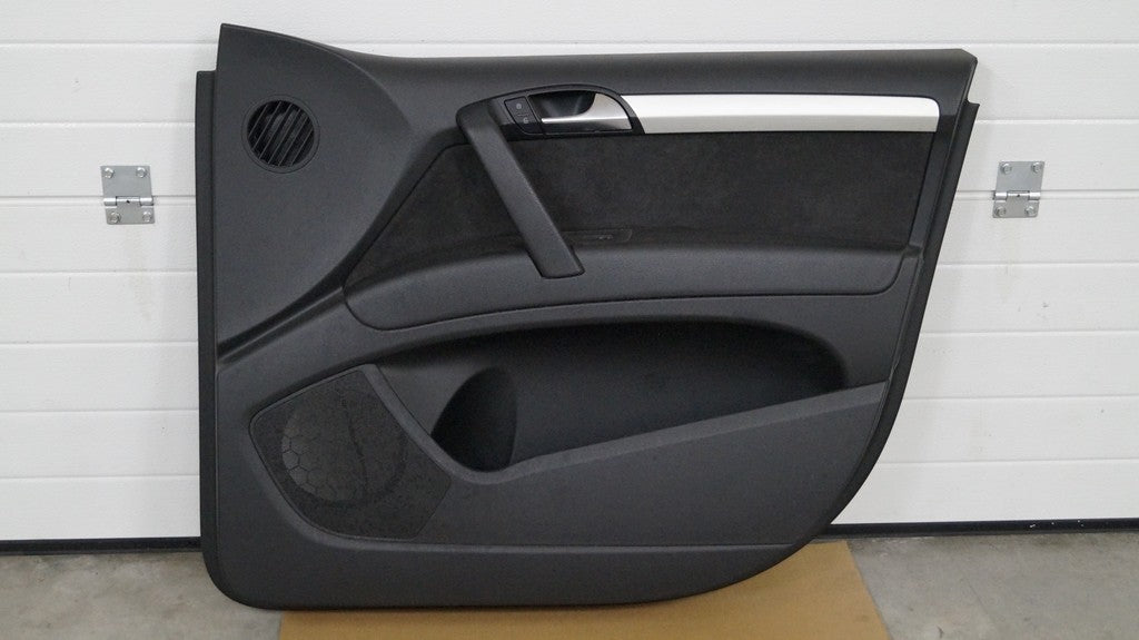 Boczek drzwi przód prawy ALCANTARA AUDI Q7 LIFT