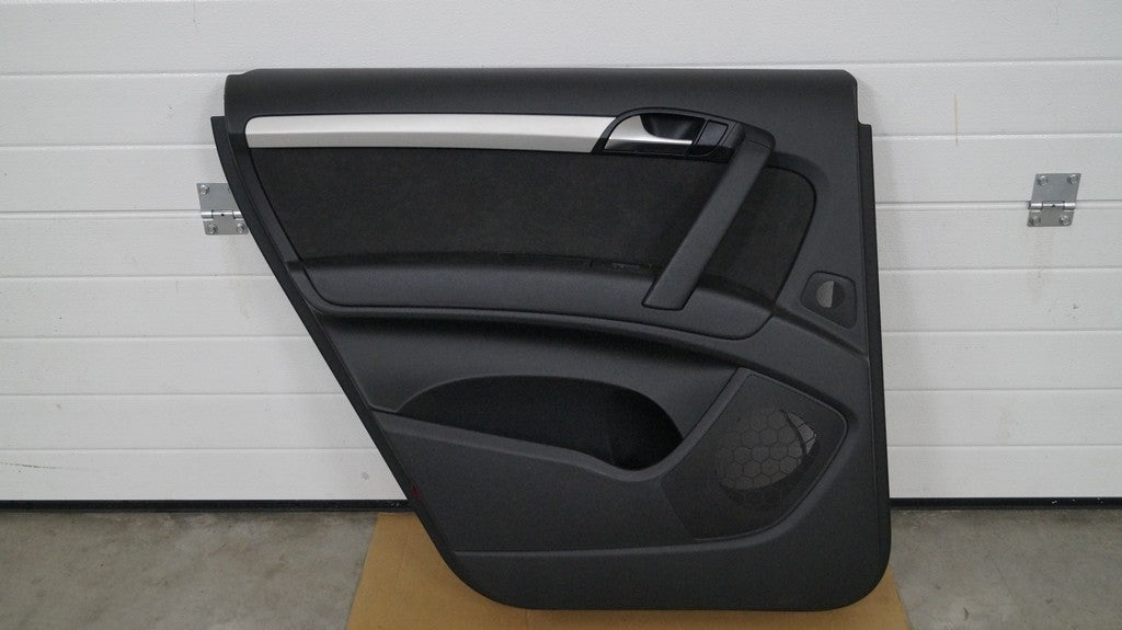 Boczek drzwi tył lewy ALCANTARA AUDI Q7 LIFT