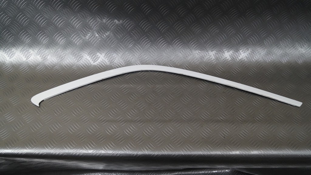 Listwa szyby tył prawa LS9R 4L0853084B AUDI Q7