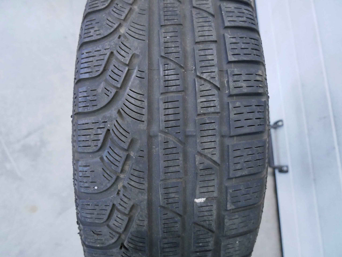 Opona zimowa PIRELLI SOTTOZERO Winter 210 205/50R17