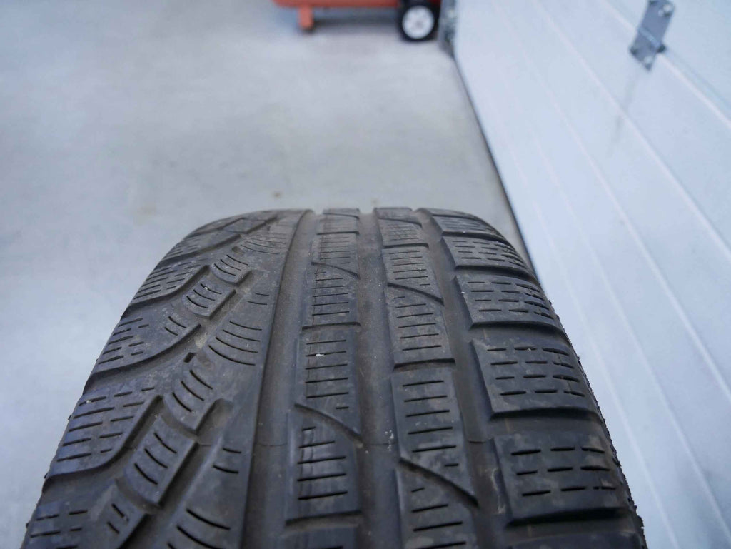 Opona zimowa PIRELLI SOTTOZERO Winter 210 205/50R17