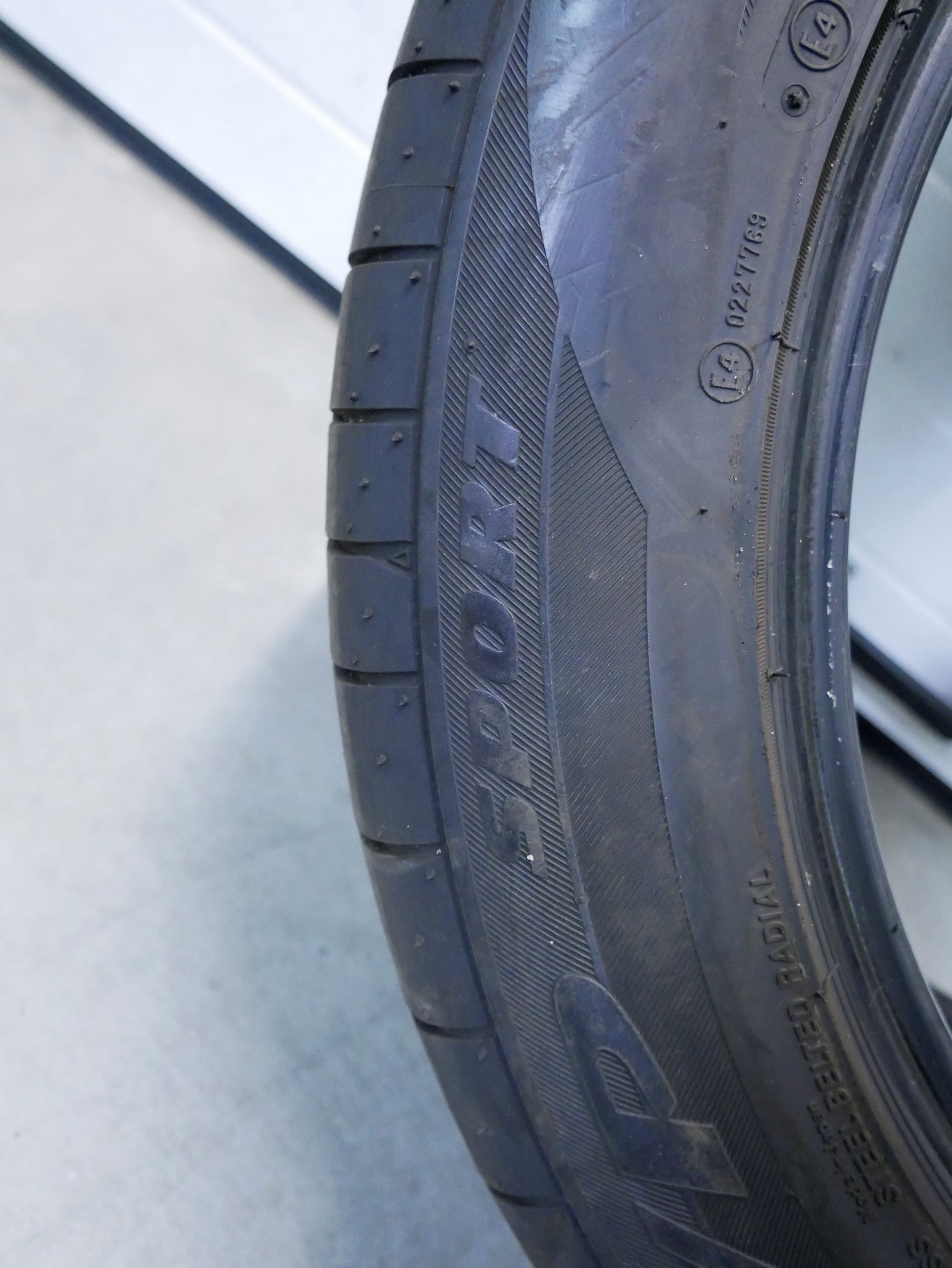Opona letnia BRIDGESTONE DUELER H/P SPORT 265/50R19 - DAVICAR.PL