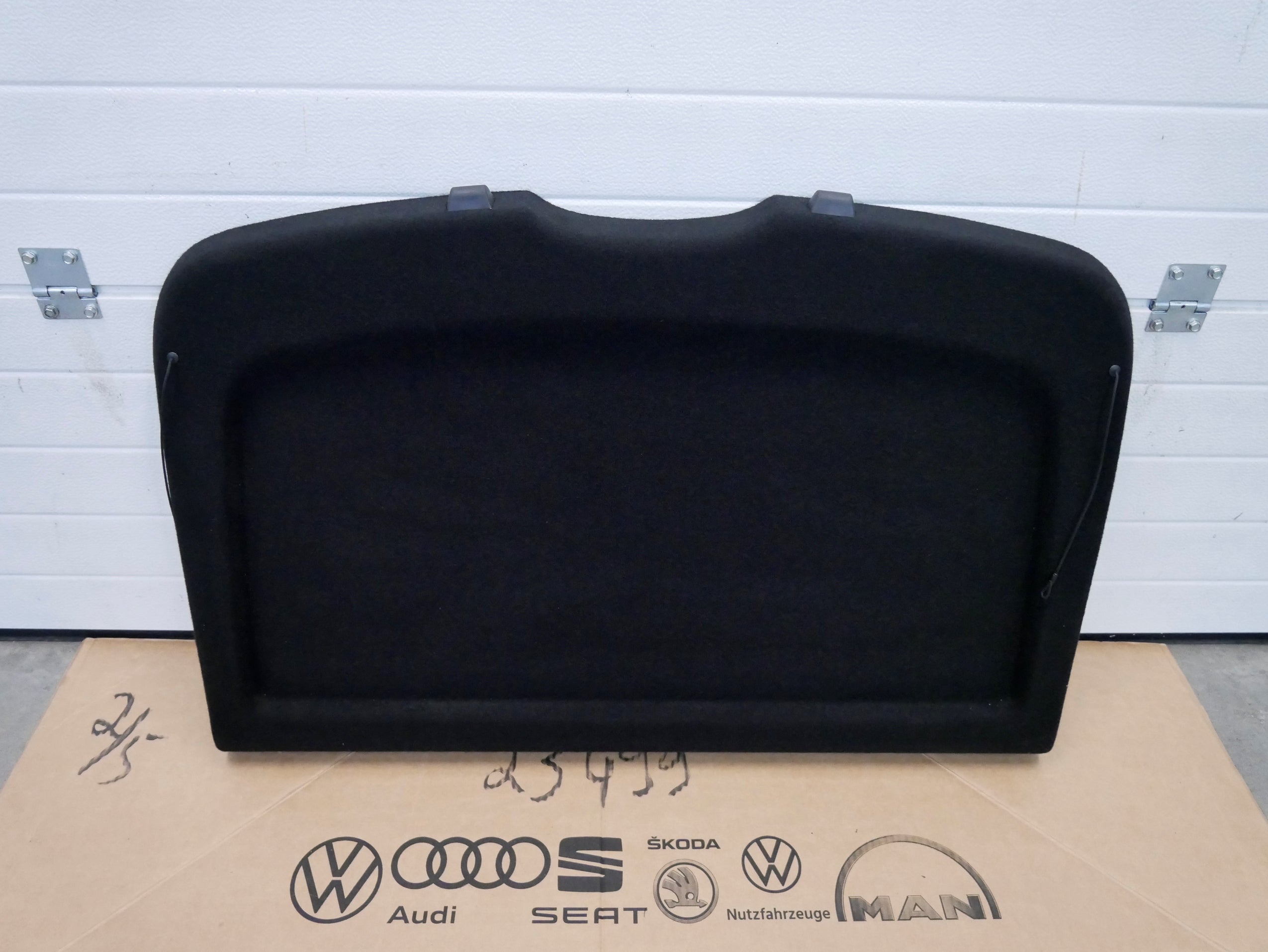 Półka tylna bagażnika 5E6867769D SKODA OCTAVIA IV LIFTBACK - DAVICAR.PL
