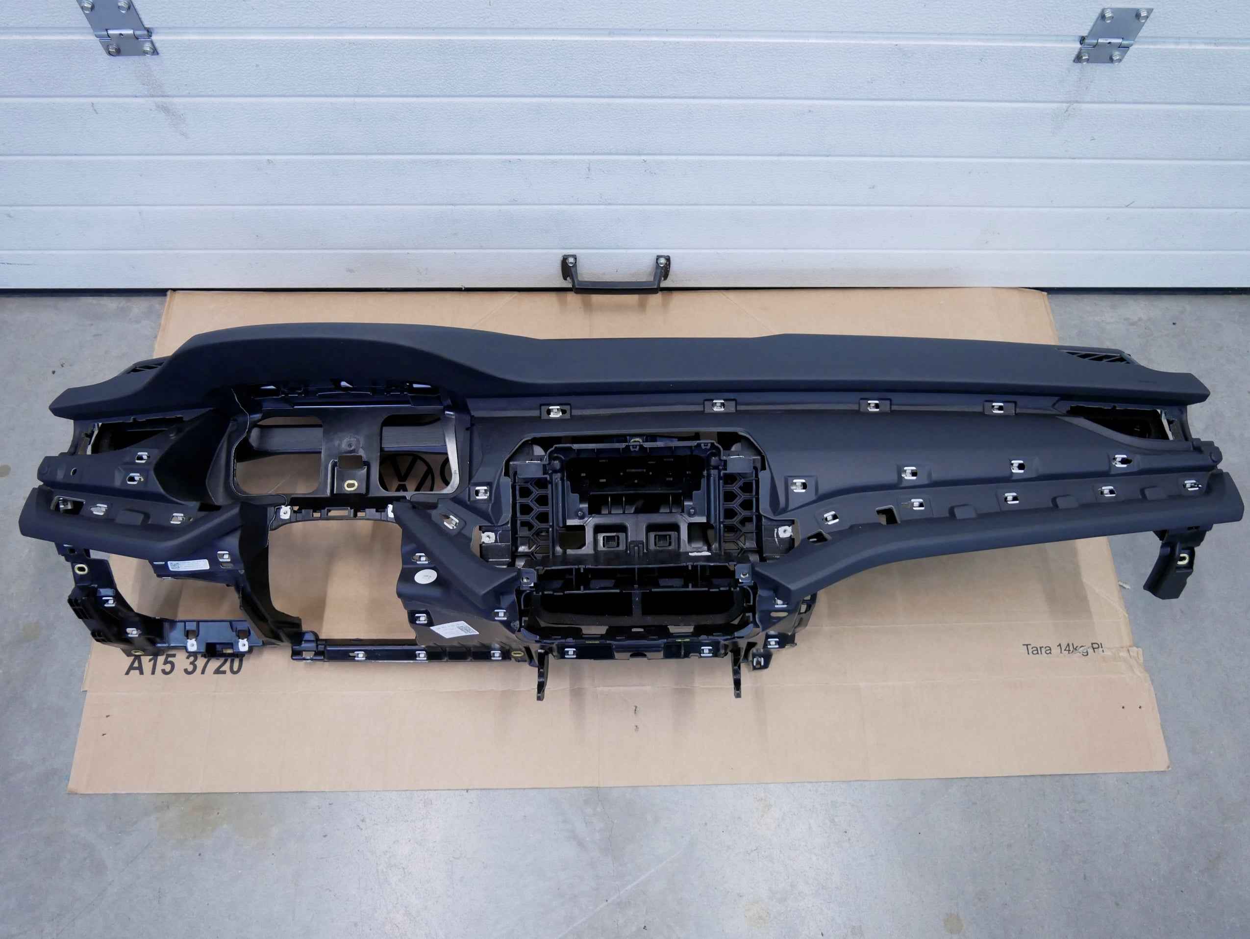 Deska rozdzielcza konsola 5E4857007H 1QB SKODA OCTAVIA IV 2020-