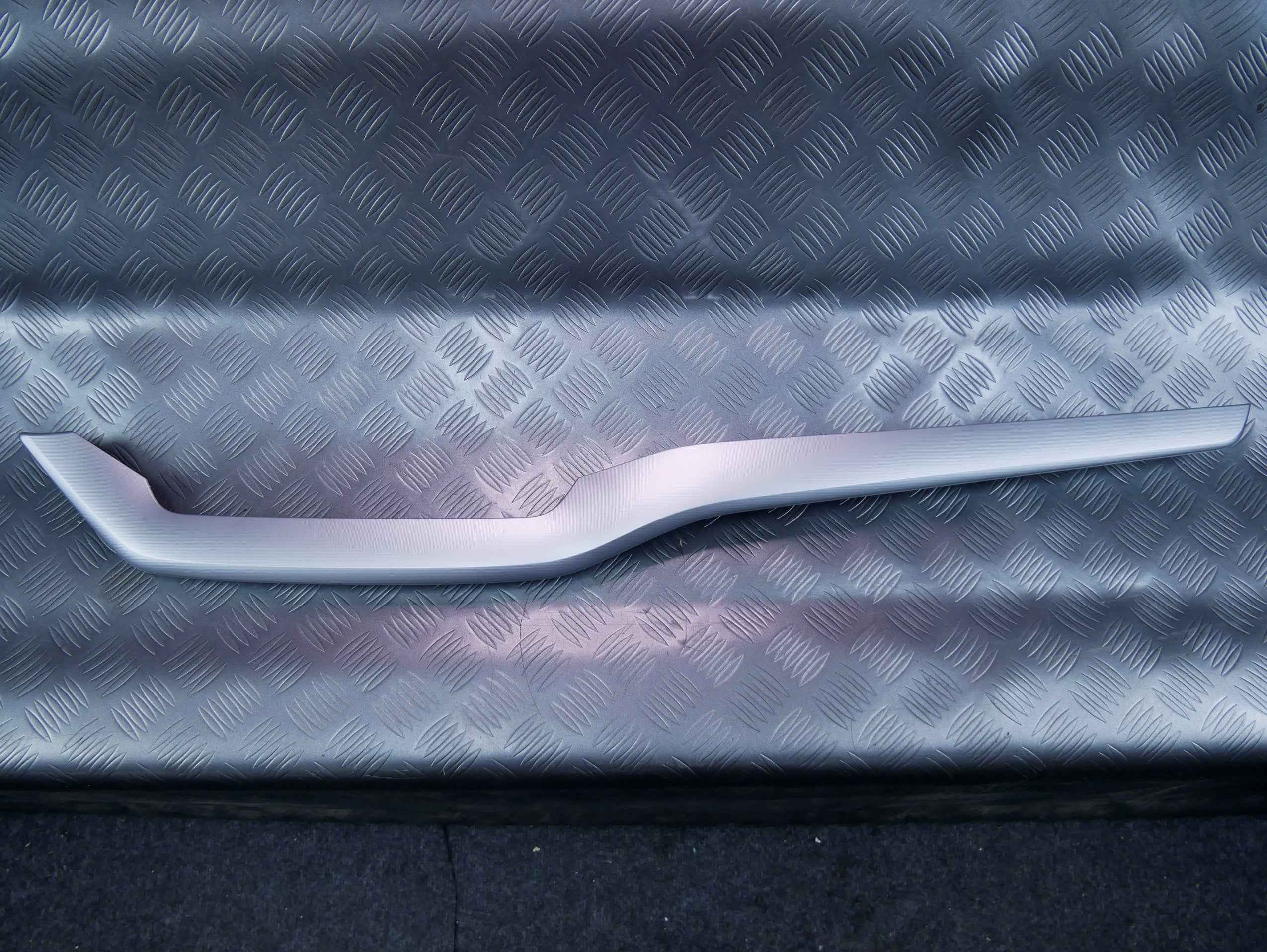 Listwa dekoracyjna dekor konsoli 5E4853192C SKODA OCTAVIA IV 2020-