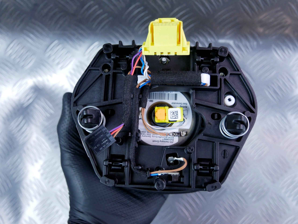 Airbag poduszka kierowcy 5E3880201AC SKODA OCTAVIA IV 2020-