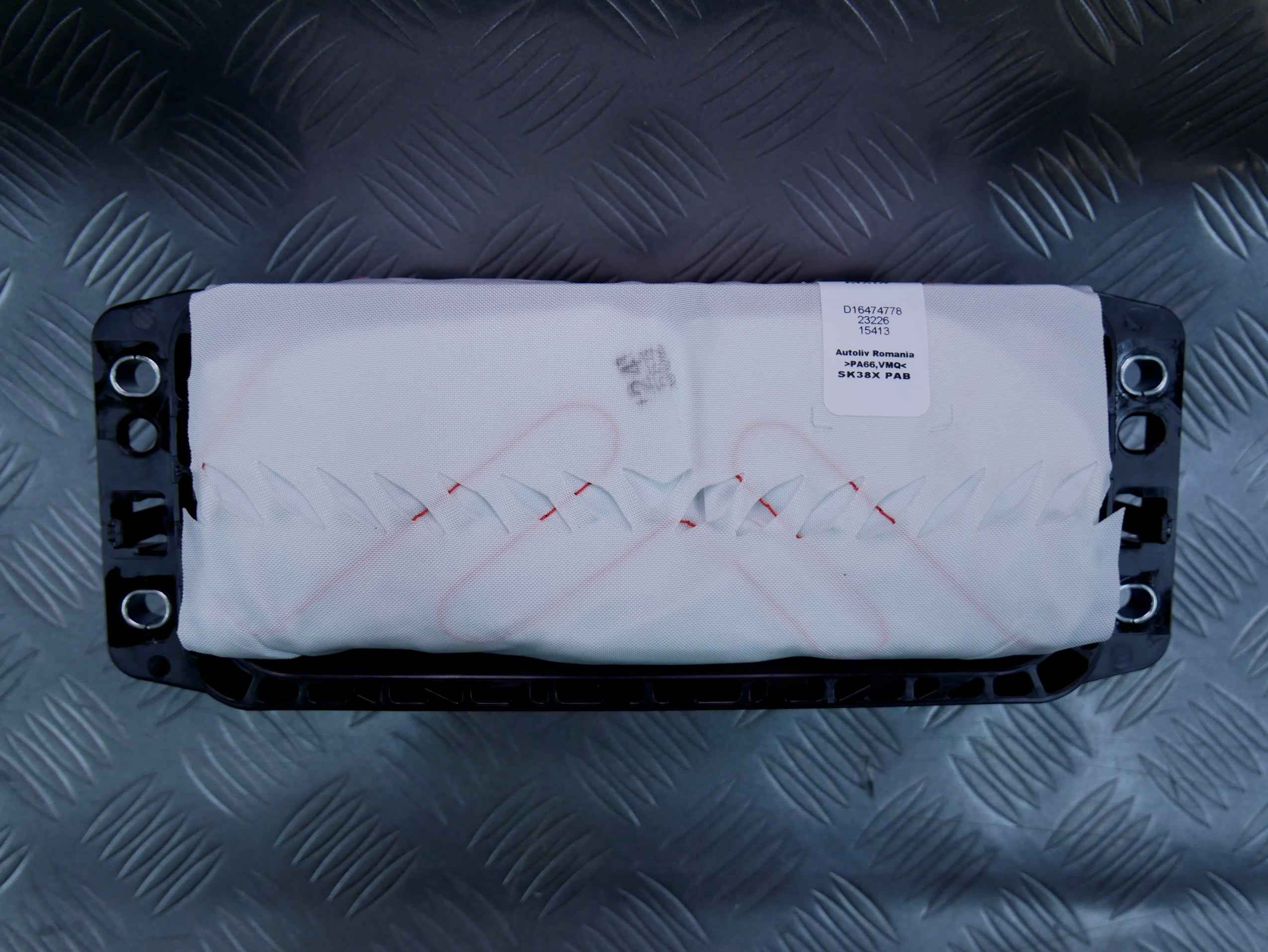 Airbag poduszka pasażera 5E3880204G SKODA OCTAVIA IV