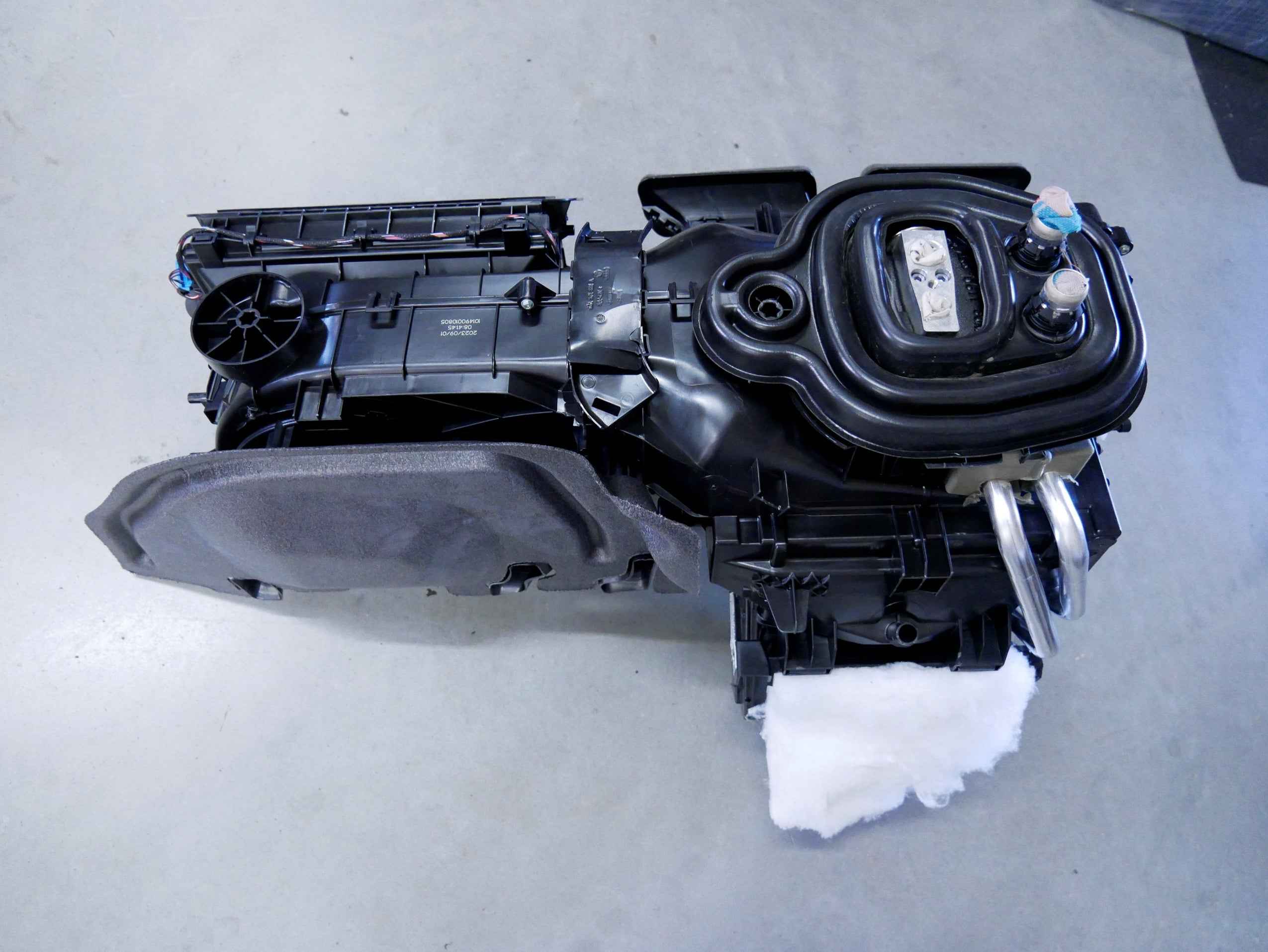 Nagrzewnica kompletna 5WB816005 SKODA OCTAVIA IV 1.5 TSI