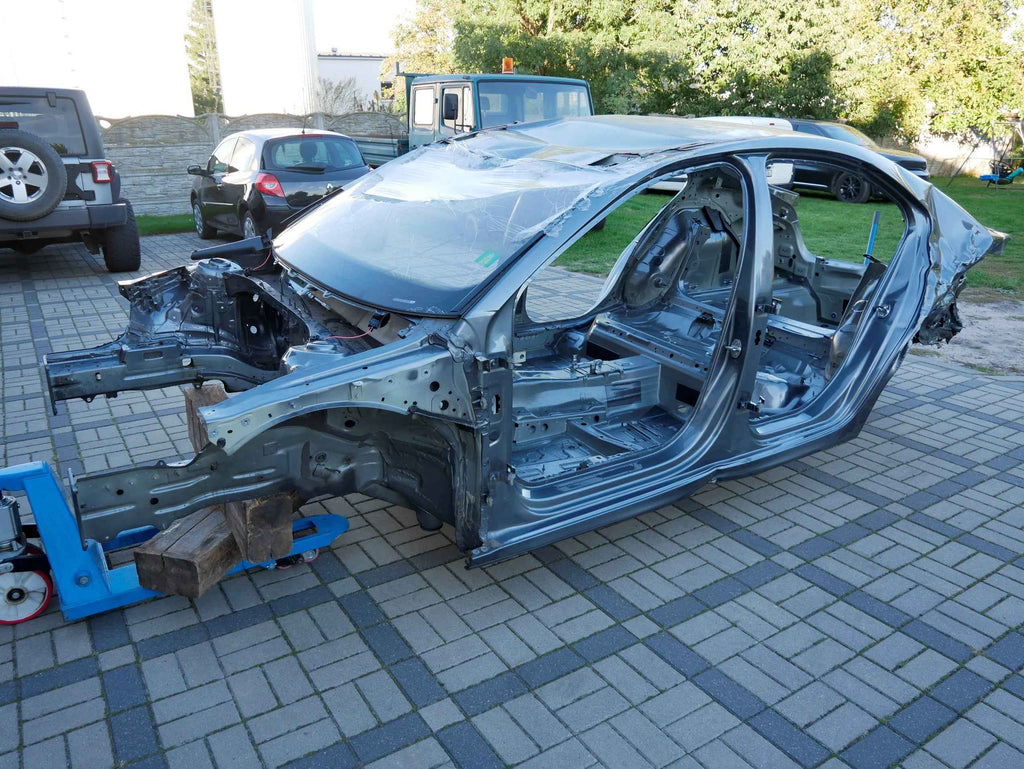 Ćwiartka przód przednia lewa SKODA OCTAVIA IV 2020-