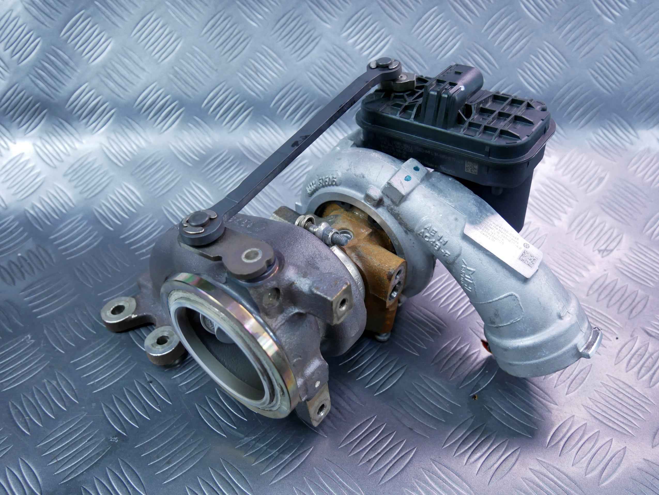 Turbosprężarka 05E145701K SKODA OCTAVIA IV 1.5 TSI