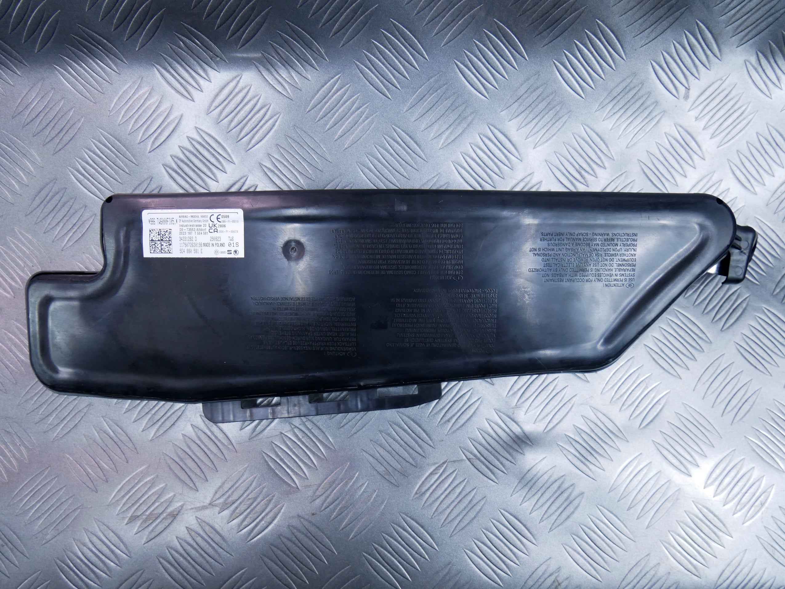 Airbag poduszka fotela lewa 5E4880581E SKODA OCTAVIA IV