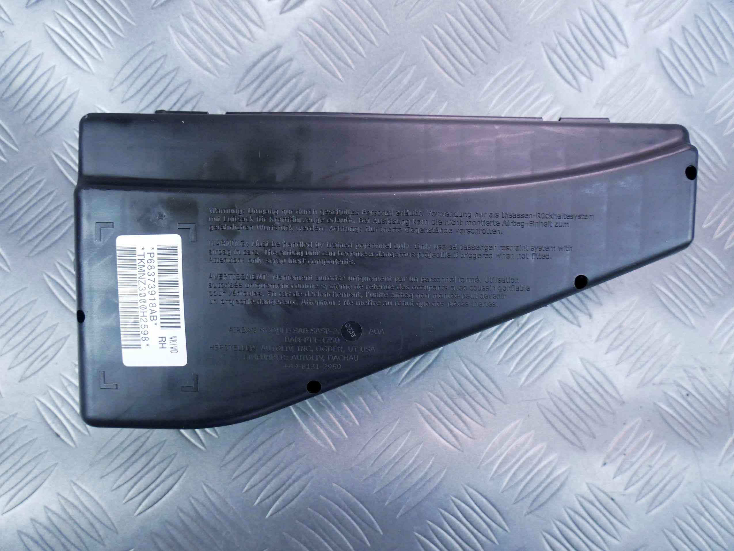 Airbag poduszka fotela prawa P68373918AB DODGE DURANGO 2021-