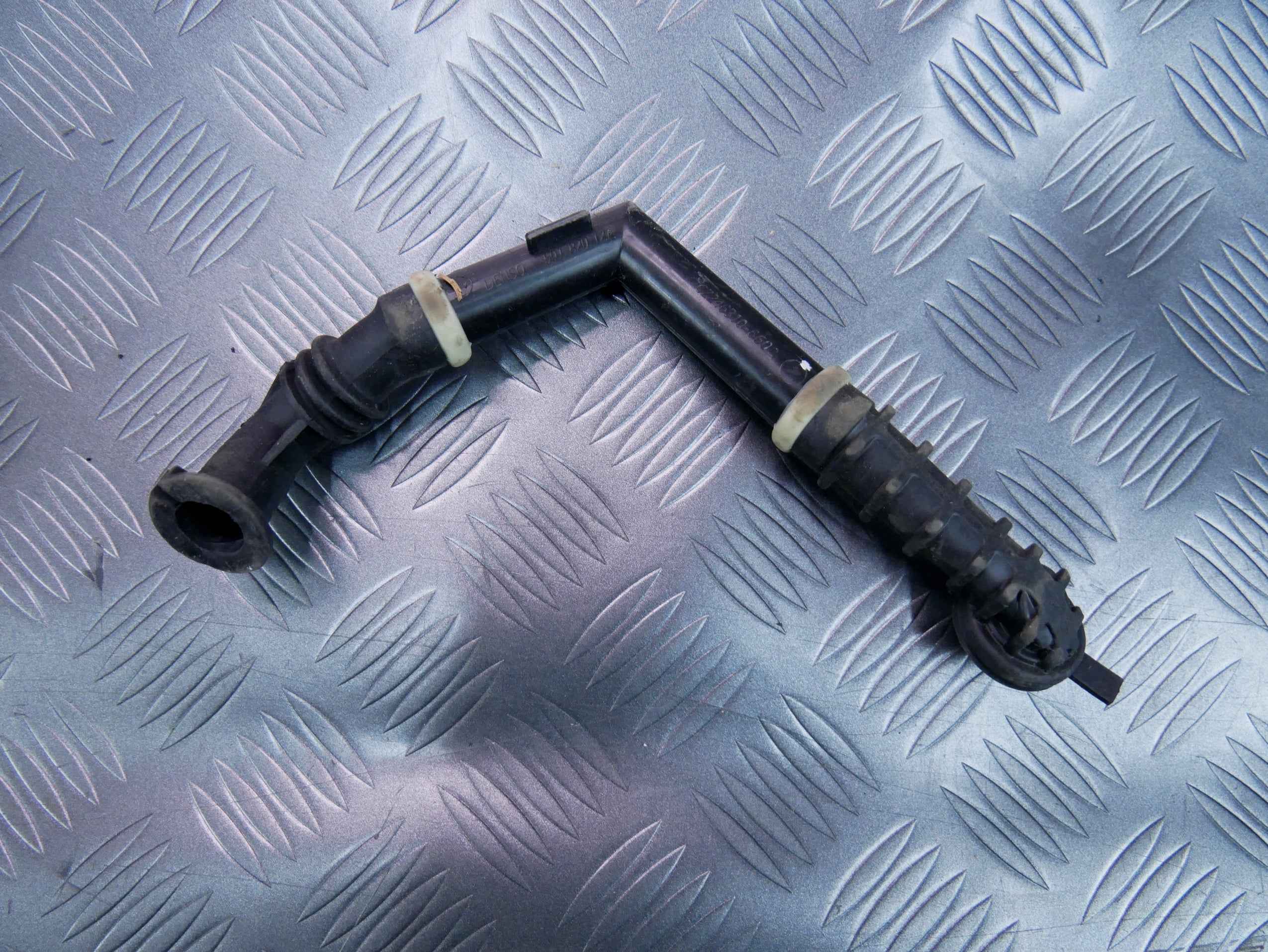 Rurka wąż nagrzewnicy 5Q1820127 SKODA SUPERB III