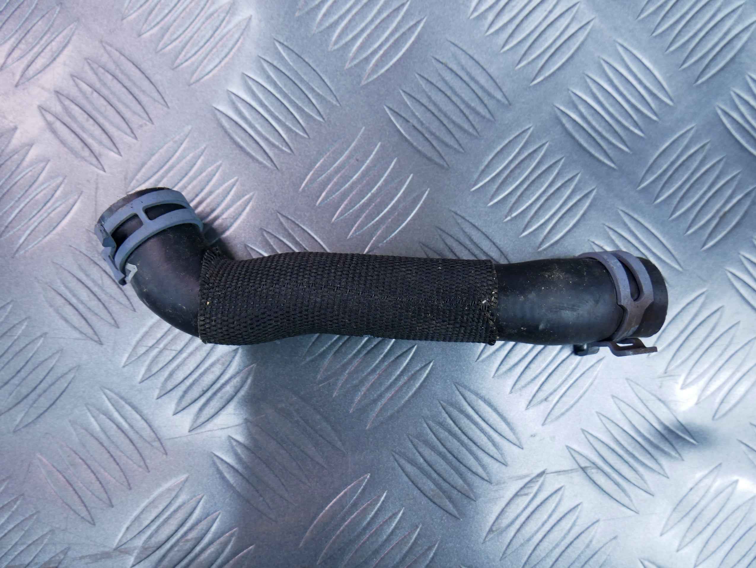 Rura wąż wody 5Q0122157AB SKODA SUPERB III 1.8 TSI