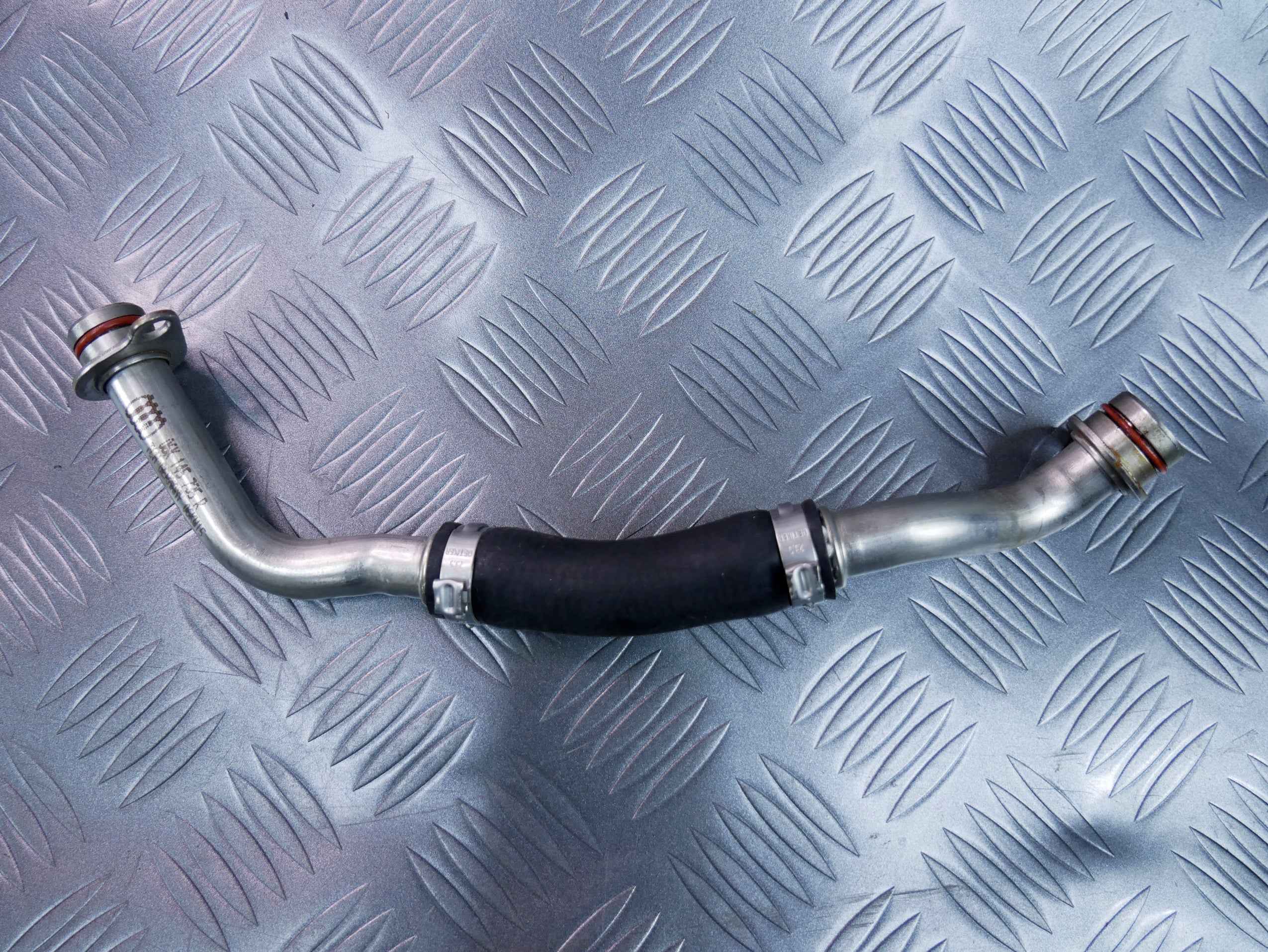 Rurka przewód olejowy 06K145735R SKODA SUPERB III 1.8 TSI