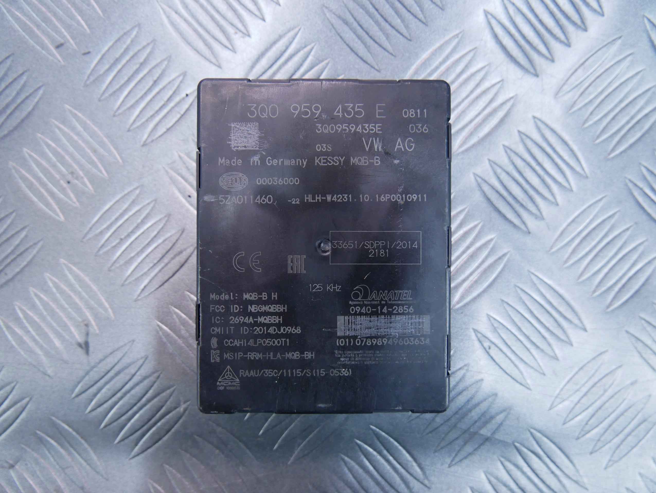 Moduł sterownik KESSY 3Q0959435E SKODA SUPERB III