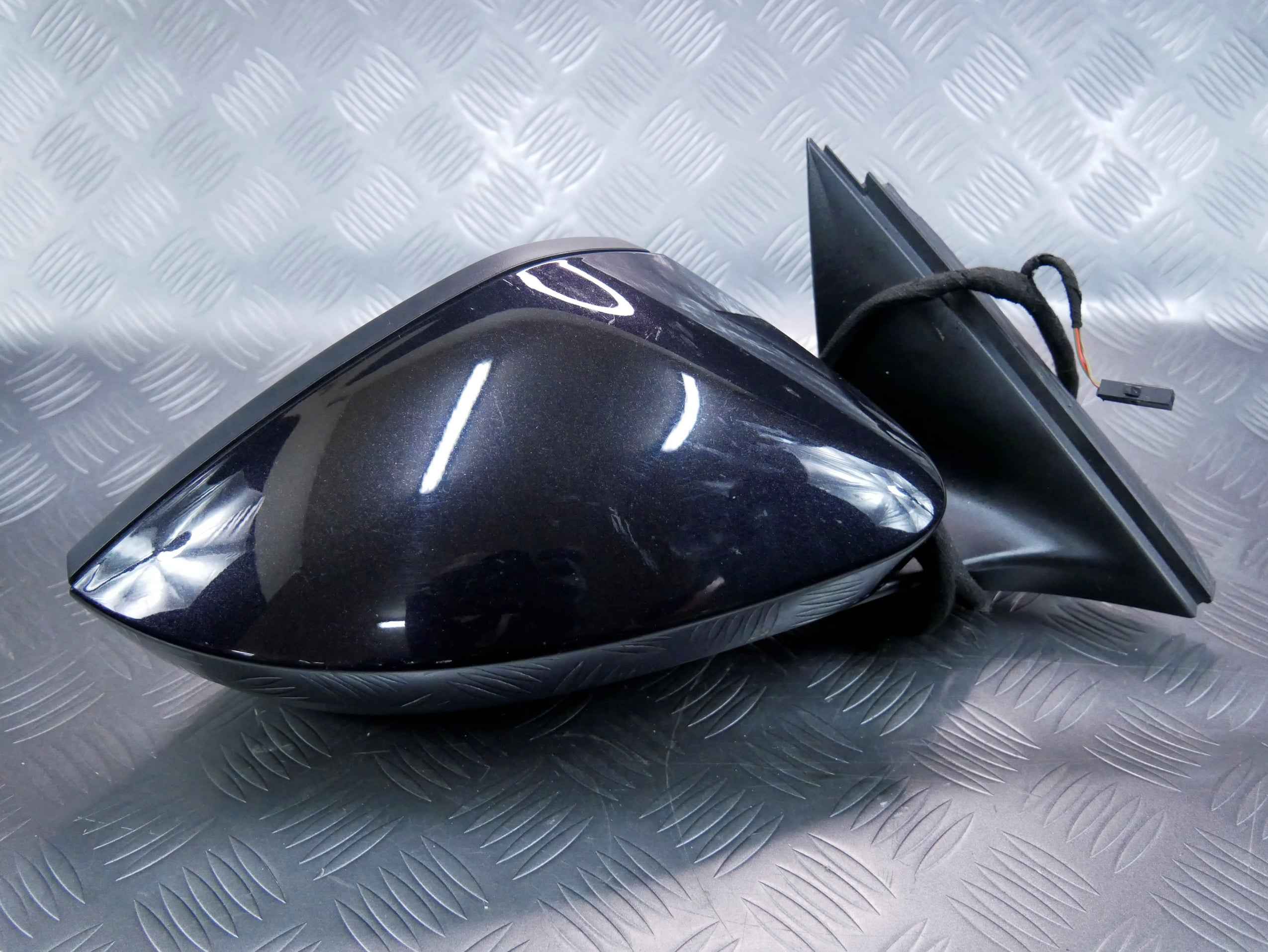 Lusterko prawe kompletne fotochrom asystent LF9R 15+2 SKODA SUPERB III